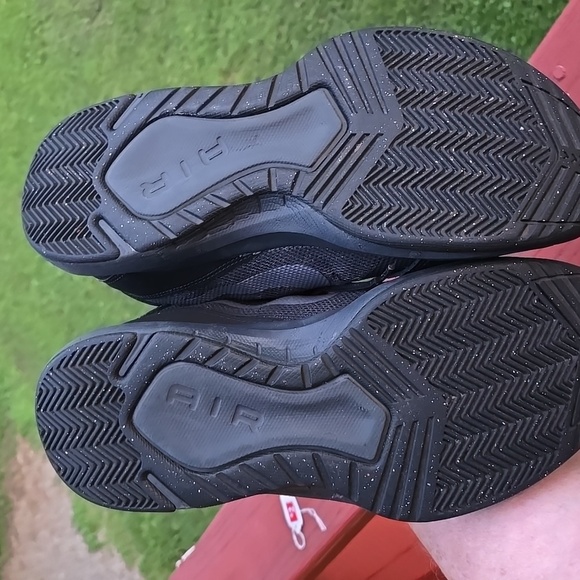 Nike Air OverPlay IX Black and Gray Men's Athletic Shoes Mens 10.5 GUC - Picture 5 of 5